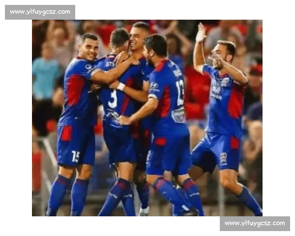 悉尼vs上海上港实时对决焦点战况全程追踪前瞻球迷必看激烈瞬间解析